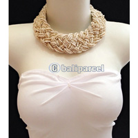 Necklaces Handmade From Bead Short Kepang