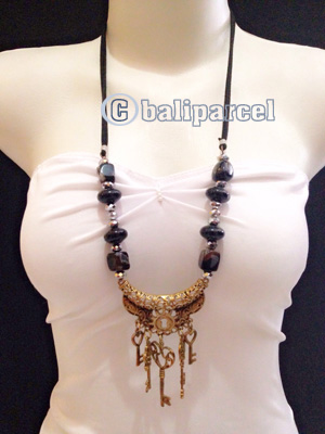 Necklaces Handmade From Stone With Crystal And Metal