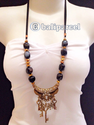 Necklaces Handmade From Stone With Crystal And Metal