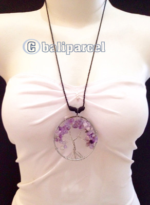 Necklaces Handmade From Stone Tree