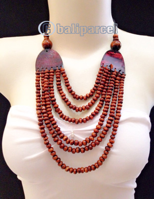 Wooden Necklaces Layer