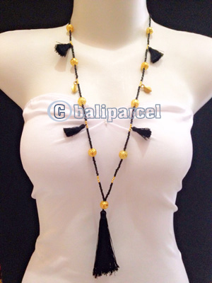 Necklace Taseel Bead With Gold Metal