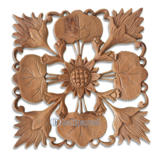 Wooden Wallhanging Lotus, Handmade From Suar Wood With Natural Polished