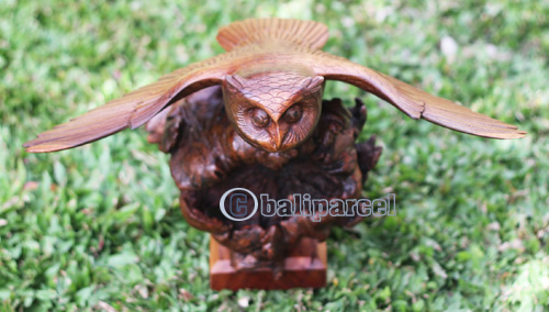 Wooden Owl, Handmade From Waru Wood