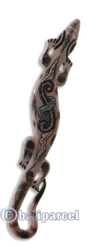 Singel Gecko Wall Plaque, Handcarved From Albesia Wood Inlaid With Sand Stone