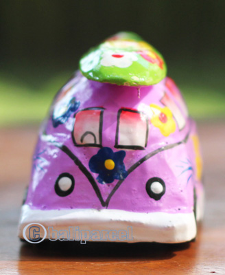 Wooden Miniatur Car With Painted, Handmade From Albesia Wood 