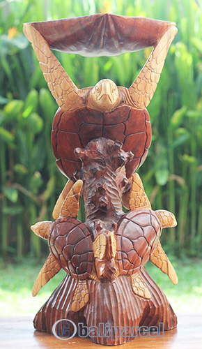 Wooden Turtle Carving With 2 Babies, Hand Carved From Suar Wood