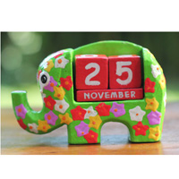 Wooden Calendar Elephant Hadmade From Albesia Wood