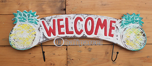 Woodn Tiki Wallhanging With Hanger, Handmade From Albesia Wood