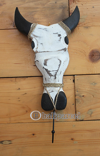 Woodn Tiki Wallhanging With Hanger, Handmade From Albesia Wood