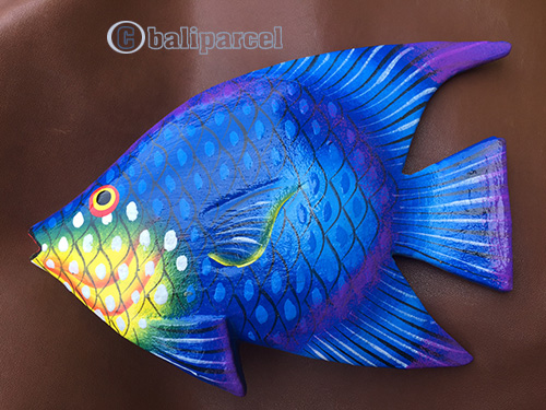 Wooden Wallhanging Of Fish, Hanmade From Albesia Wood