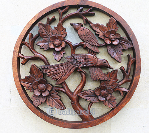 Wooden Wallhanging With 2 Bird, Handmade From Suar Wood With Brown Polished