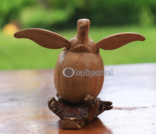 Wooden Turtle With Parasite Wood