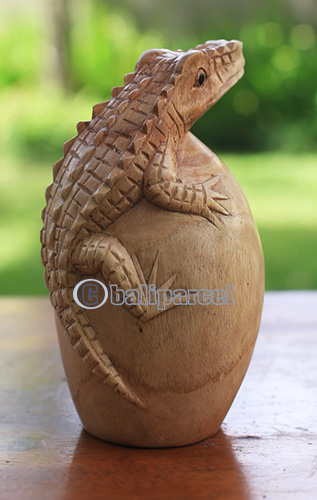 Wooden Crocodile, Hand Made From Suar Wood With Natural Polished