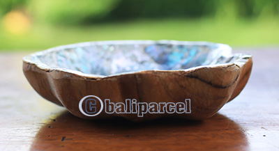 Wooden Soap Dish With Shell, Hand Carved From Teak Wood