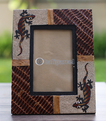 Picture Frame, Handmade With Sand