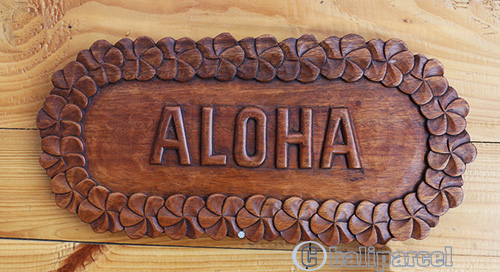 Wooden Wallhanging Aloha, Handmade From Suar Wood With Brown Polished