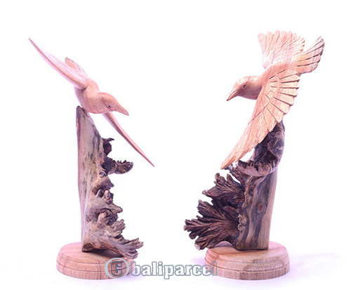 Wooden Bird With Parasite Stand Wood