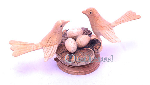 Wooden 2 Bird With Eggs Parasite Wood