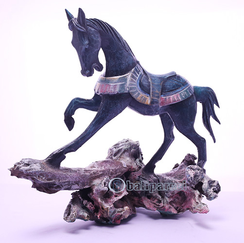Wooden Horse With Painted Handmade From Albesia Wood