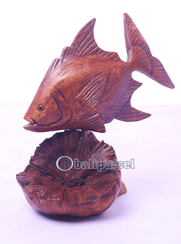 Wooden Fish With Parasite Wood