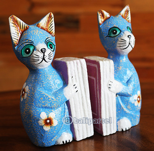 Set Of Wooden Cat Bookend With Painted, Hand Carved From Albesia Wood