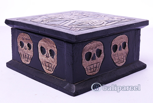Box Skull, Handmade From Albesia Wood