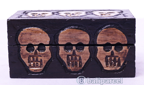 Box Skull, Handmade From Albesia Wood