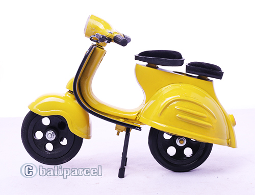 Miniatur Motor Cycle, Hand Made From Metal