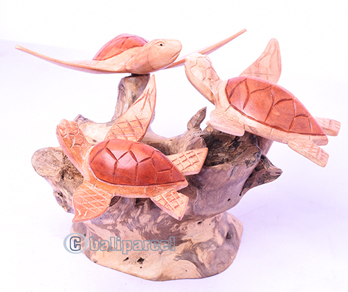 Wooden 3 Turtles With Parasite Wood