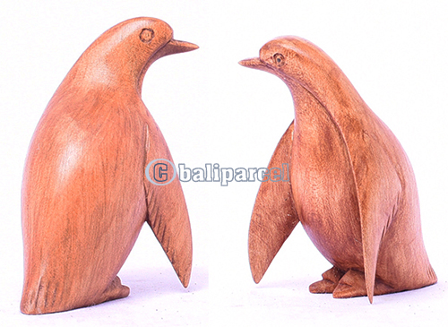 Wooden Pinguin, Handmade From Hibiscus Wood With Brown Polished