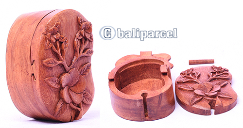 Wooden Box With Flower, Hand Made From Suar Wood