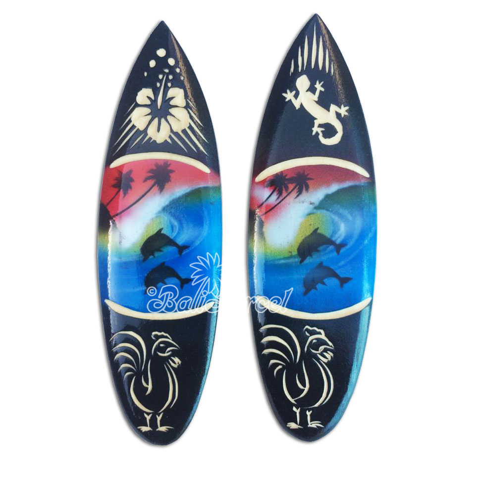 Magnet With Airbrushed Combination Carving, Handcarved From Pinus Wood