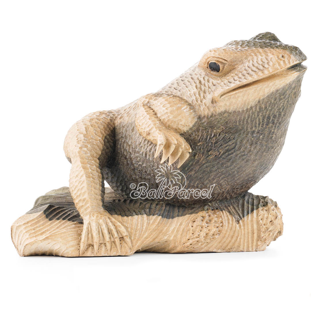 Wooden Frog Carving, Handmade From Waru Wood 
