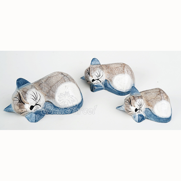 Wooden Sleeping Cat Set Of 3 With Painted Handmade Fron Albesia Wood