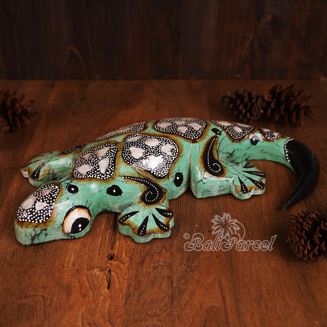 Wooden Gecko With Painted, Handmade From Albesia Wood