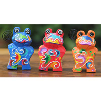 Wooden Set Of 3 Frog With Painted, Handcarved From Albesia Wood