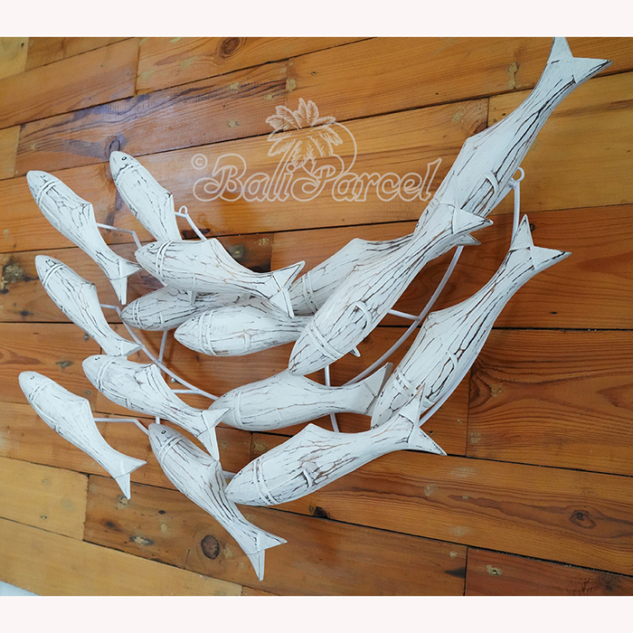 Wooden Fishs On Wire With Painted, Handmade From Albesia Wood
