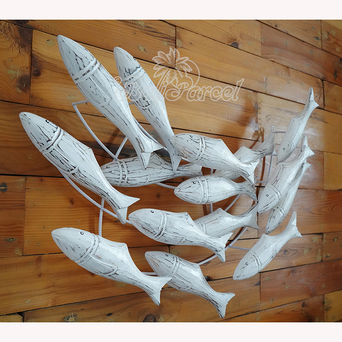 Wooden Fishs On Wire With Painted, Handmade From Albesia Wood