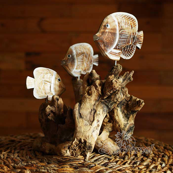 Wooden 3 Fish With Stand, Handmade From Albesia Wood