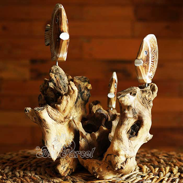 Wooden 3 Fish With Stand, Handmade From Albesia Wood