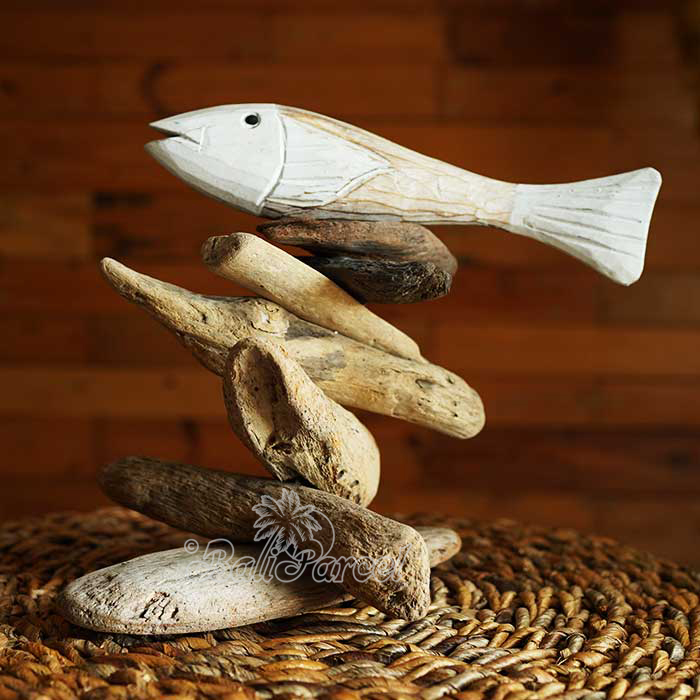 Wooden 3 Fish With Stand, Handmade From Albesia Wood