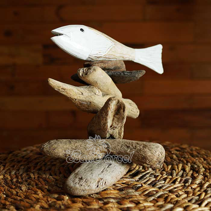 Wooden 3 Fish With Stand, Handmade From Albesia Wood