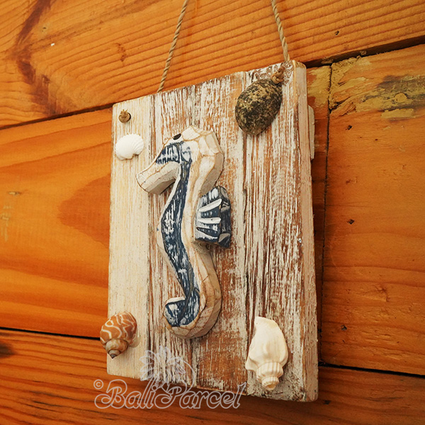 Wooden Wall Hanging, Handmade From Albesia Wood