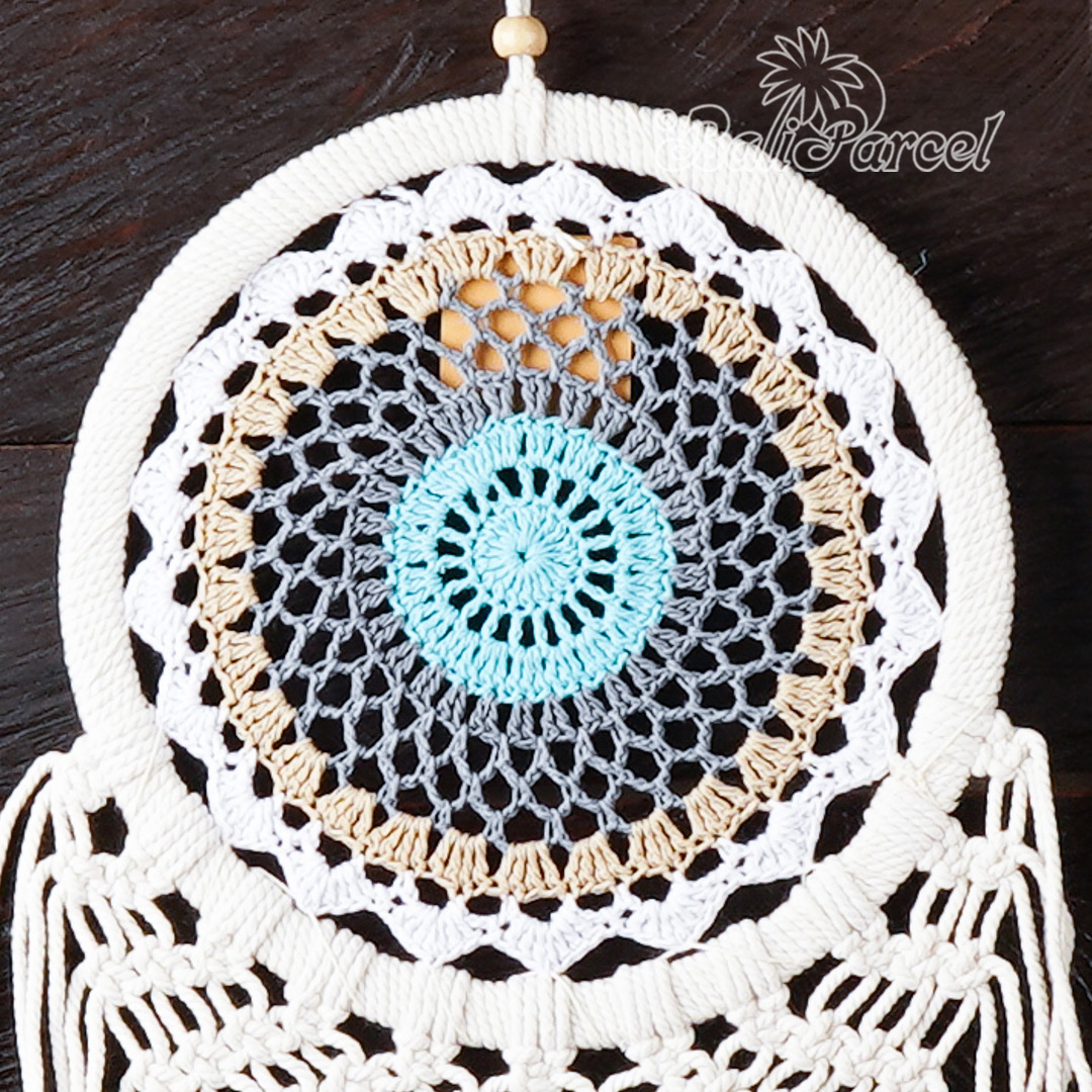 Macrame Dreamcatcher Wallhanging