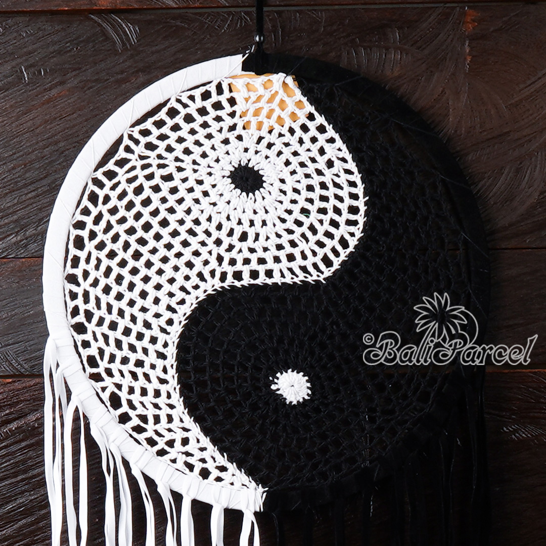 Macrame Dreamcatcher Wallhanging