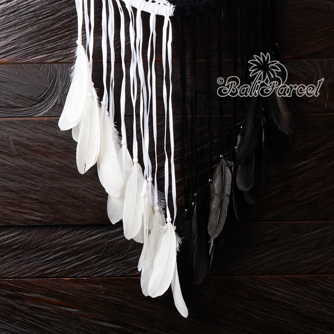 Macrame Dreamcatcher Wallhanging