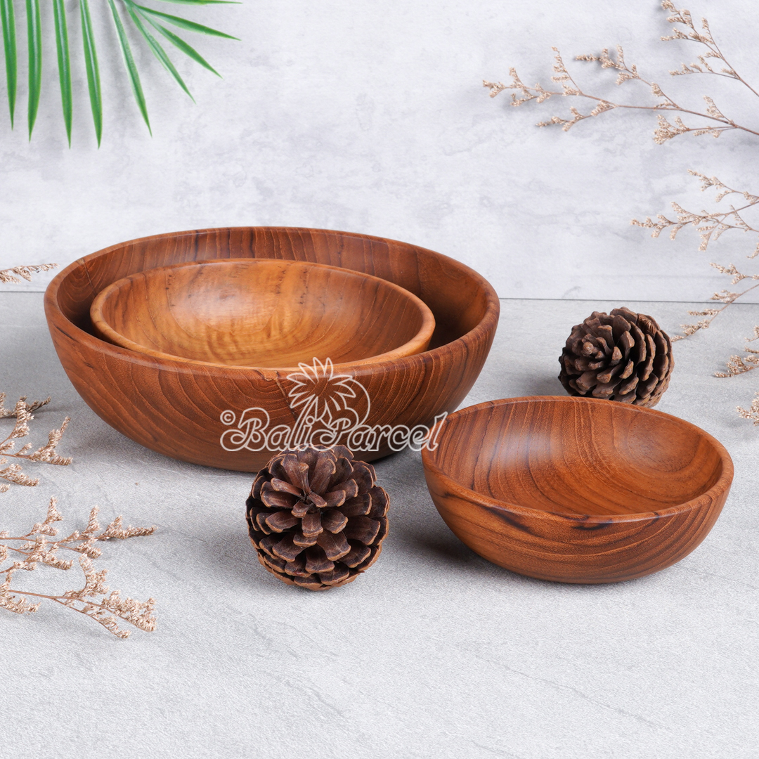 Wooden Bowl, Hand Made From Teak Wood, Finishing With Olive Oil.