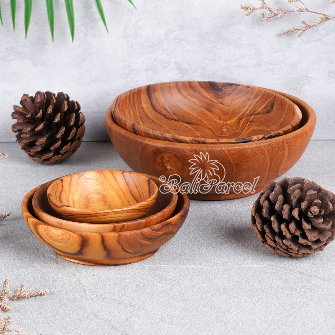 Wooden Bowl, Hand Made From Teak Wood, Finishing With Olive Oil.