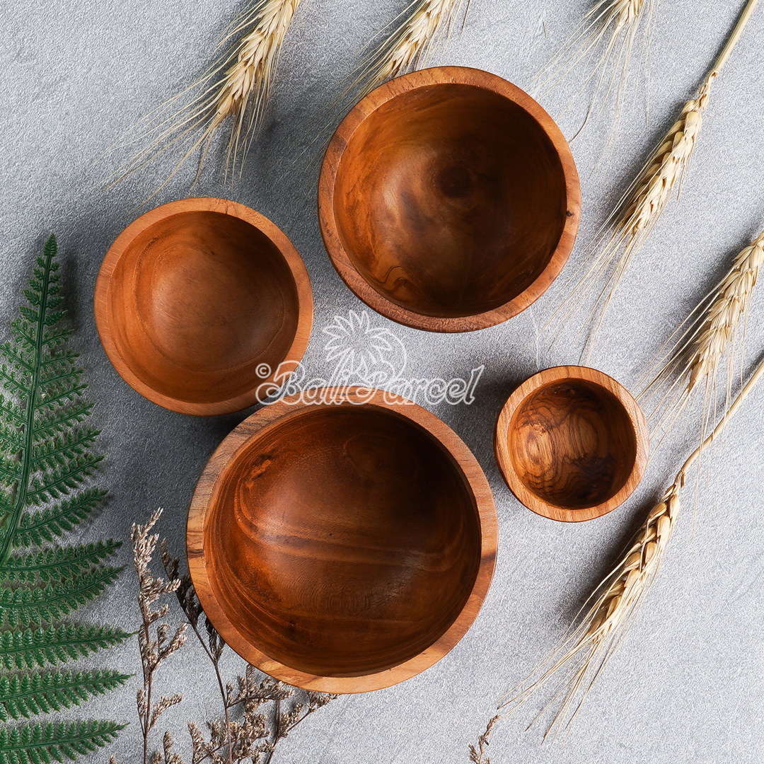 Wooden Bowl, Hand Made From Teak Wood, Finishing With Olive Oil.